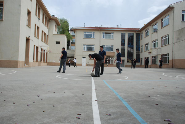 Դպրեվանք ընտրութեան դիմում կը կատարէ