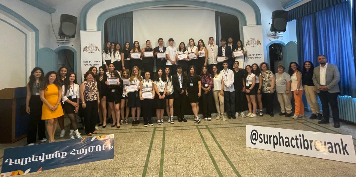 Պոլսահայ հինգ վարժարաններու մասնակցութեամբ կայացաւ՝ Դպրեվանք ՀԱՅԱՄԱԿ-ը