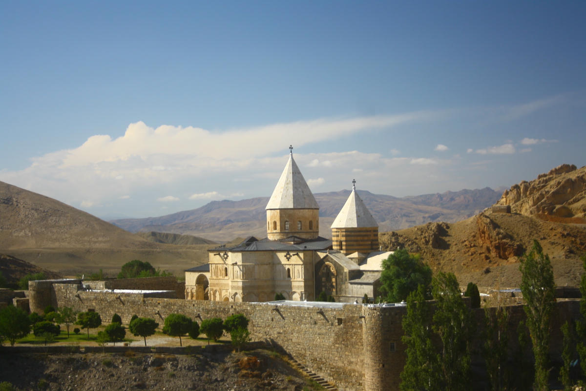 Վերագտնել մոռացուած երկիրը