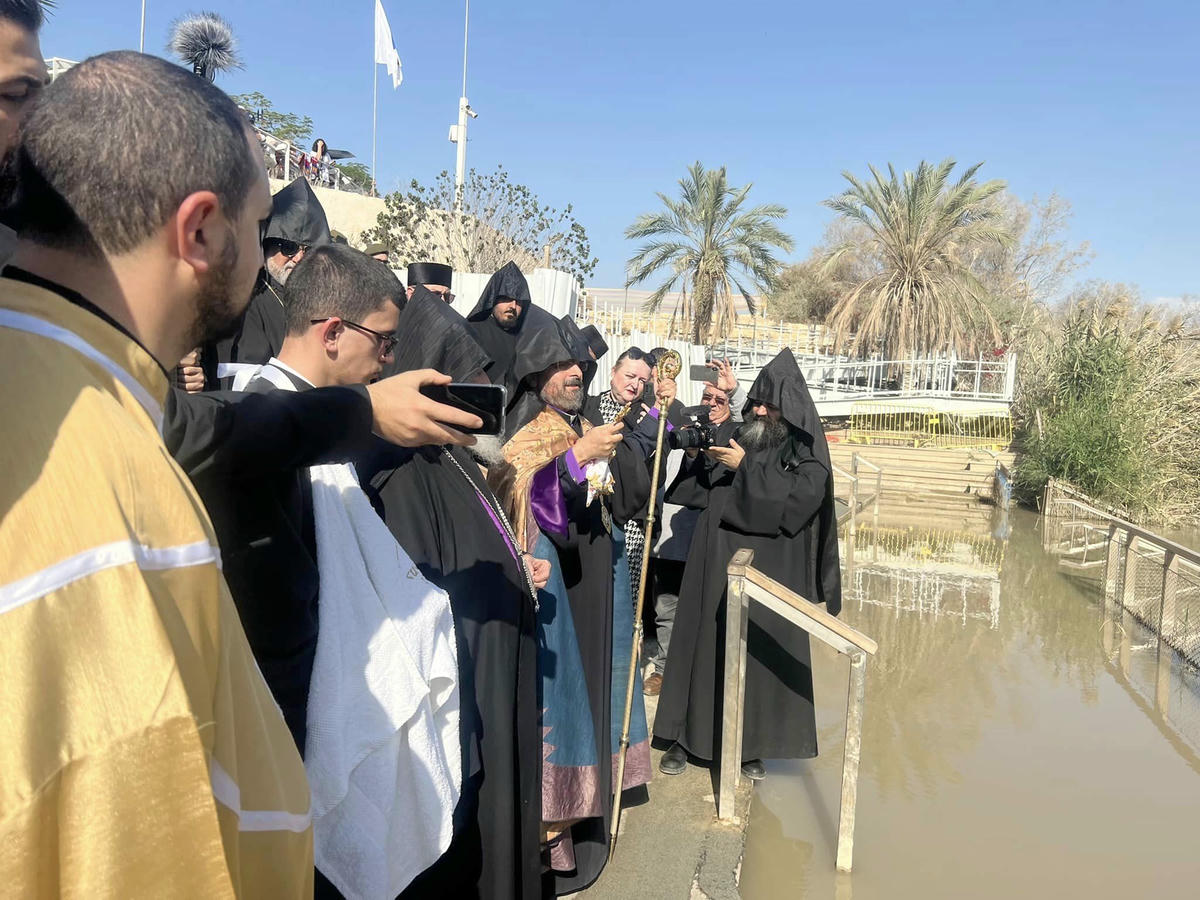 Ürdün Nehri'nde su takdisi
