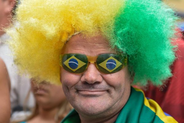 Brezilya sokakları renklendi 