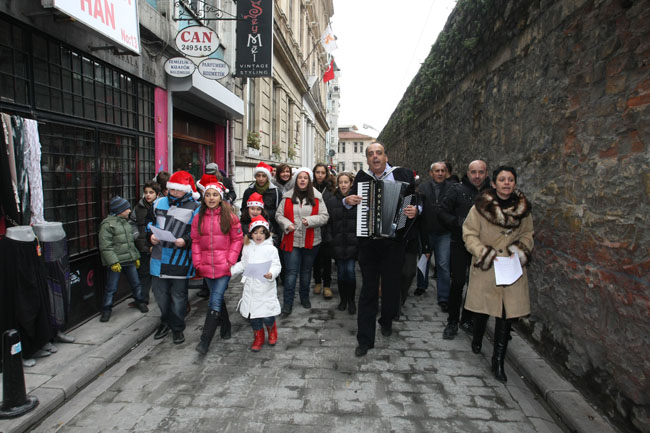 Kalan Rumlardan ‘Kalanda’ şarkıları