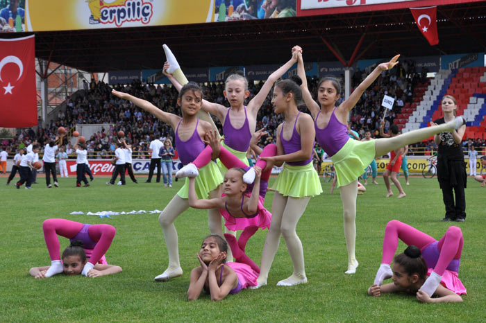 Çok dilli 19 Mayıs  