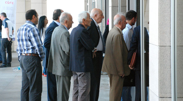 Beyoğlu kazdığı kuyuya düştü  