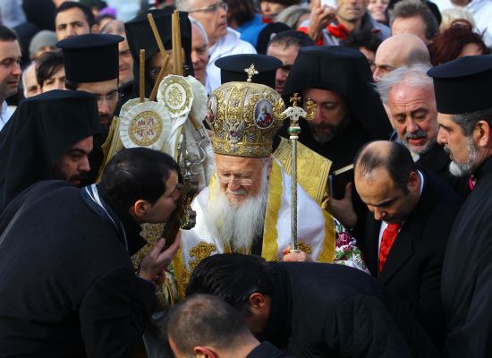 Haliç’te Mesih İsa’nın vaftiz edilmesi kutlandı