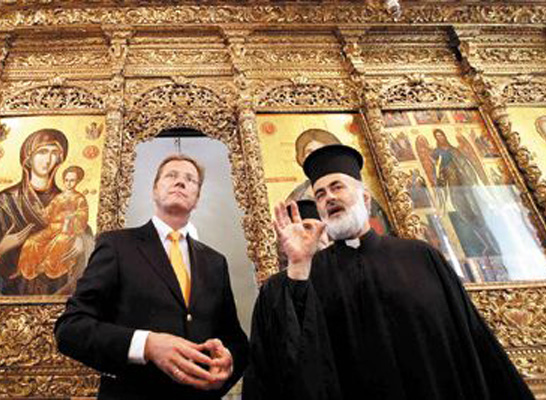 6 mezarlık cemaat vakıflarına iade edildi  