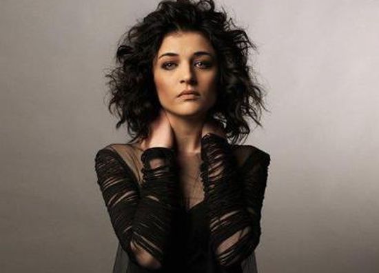 Sizin Atike babaanneniz yok mu?