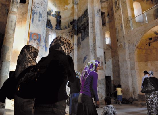 Ulusalcı kimlik dayatmalarına isyan: Müslüman Ermeni