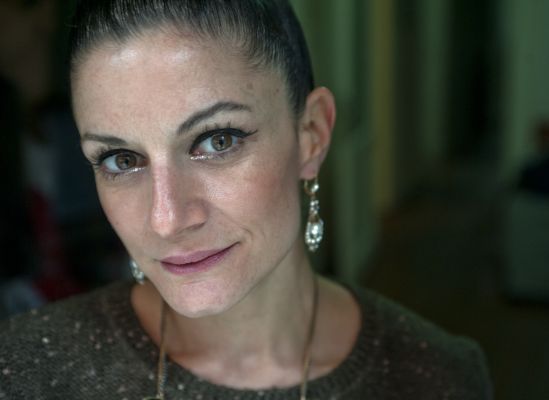 Bir kadın kent ozanı