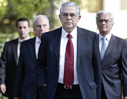 Krize son çare: Zoraki koalisyon 