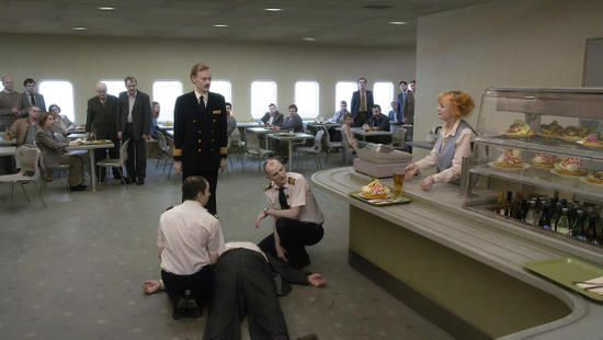 Altın Aslan, ‘hayatın anlamını arayan güvercin’e