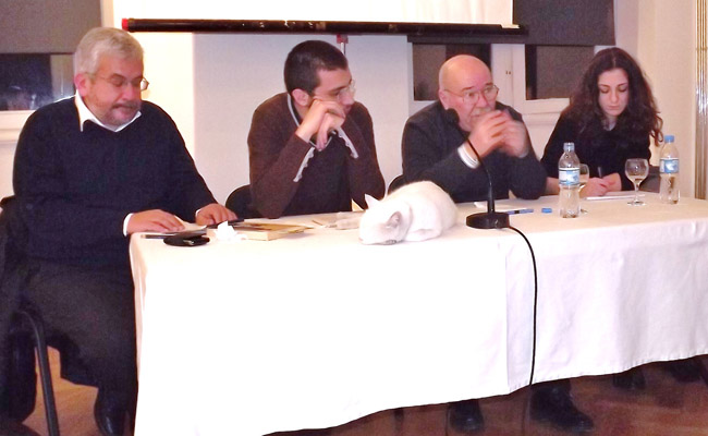 &quot;Ermeniler yalnızlaştırılmaya devam ediyor&quot;