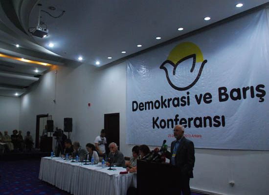 Demokrasi ve Barış Konferası’nda 1915 çağrısı