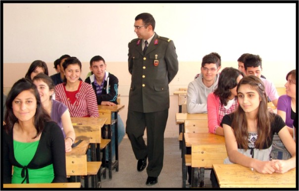 Milli güvenlik dersi kaldırıldı