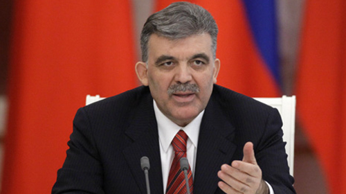 Gül: Türkiye AB yolunda devam etmeli 