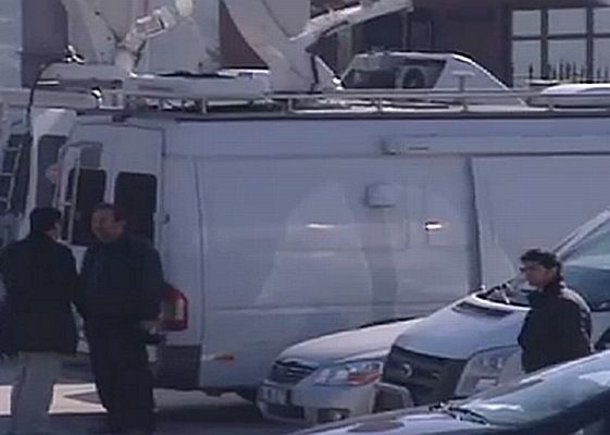 Akreditasyon yasağı devam ediyor