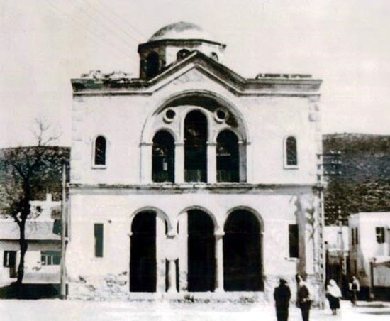 Kilise yıkımında anlaştılar  