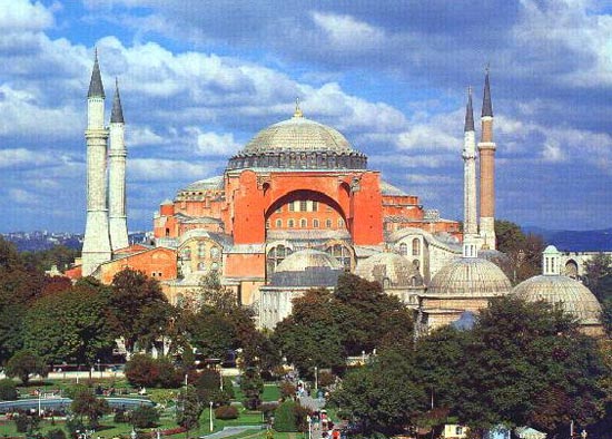 Dostoyevski hayallerinde Ayasofya’yı yeniden haçlandırmış
