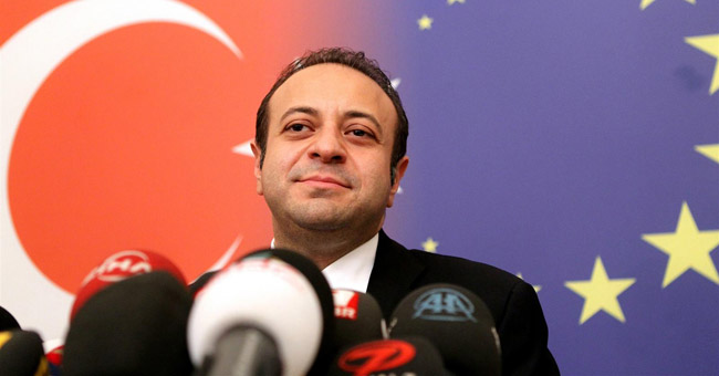 Egemen Bağış'tan Paskalya tebriği