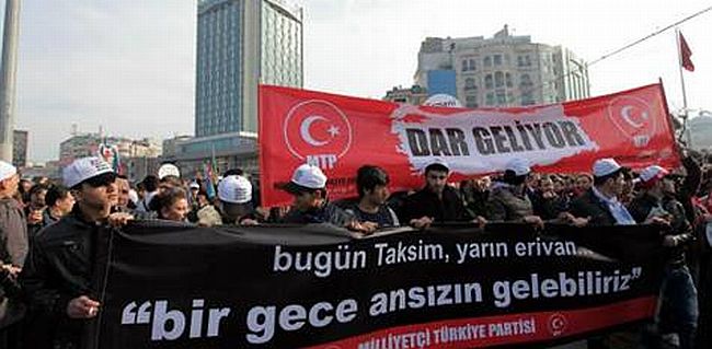 Bakan kendi katıldığı mitinge takip başlattı  