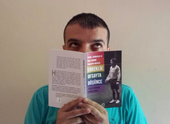 Erkeklik ofsayta düşerse, kaybeden homofobi olur