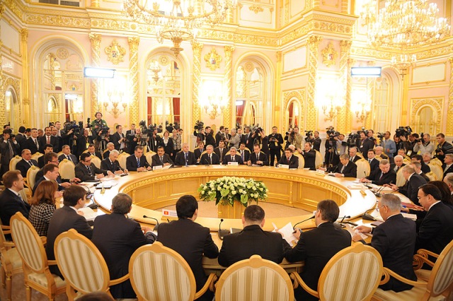 Moskova'da kritik zirve  