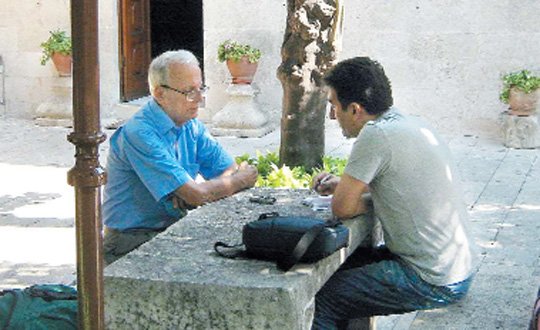 Başrahip Bertogli: Hatay’da gerilim yok, hoşgörü var  