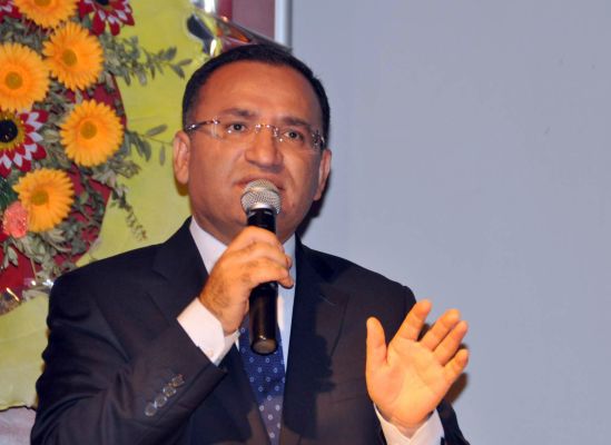 Bakan Bozdağ’dan hâkimlere ‘yumruk’ tepkisi