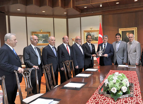 Cumhurbaşkanına anlamlı ziyaret  