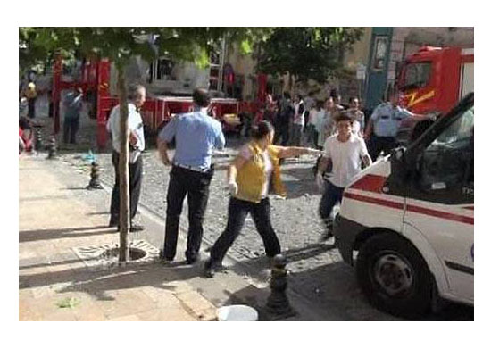 Denizli'de şiddetli patlama 