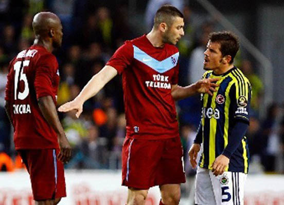 Emre Belözoğlu davasında mahkeme 'görevsizlik' kararı verdi