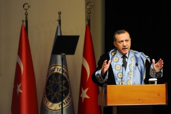 Erdoğan:Seçilme yaşı 18’e inmeli 