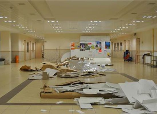 Kilise maketine bile tahammül edemediler