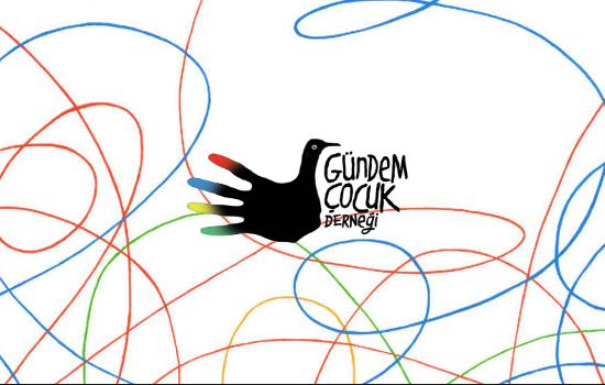 &quot;Çocukları siyasetin nesnesi haline getirmeyin&quot; 