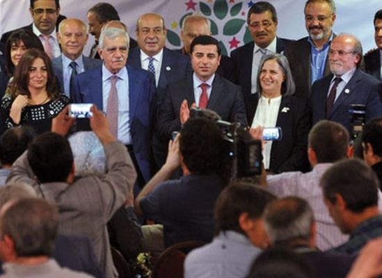 HDP Meclis'te grup kurdu