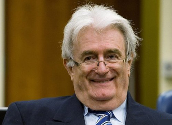 Karadziç Srebrenitsa katliamındaki rolünü inkâr ediyor  