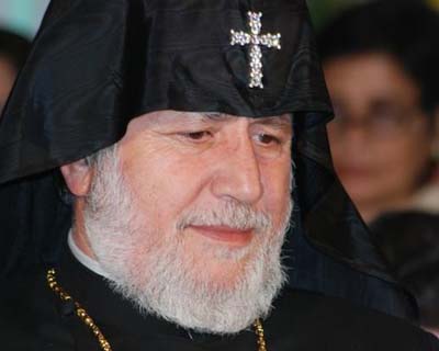 Քրիստոս ծնաւ և յայտնեցաւ