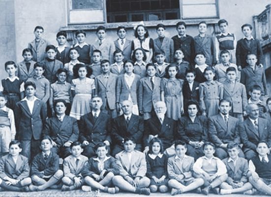 Benim şiddet cumhuriyetim: Efes, tükürük, Şirvanyan