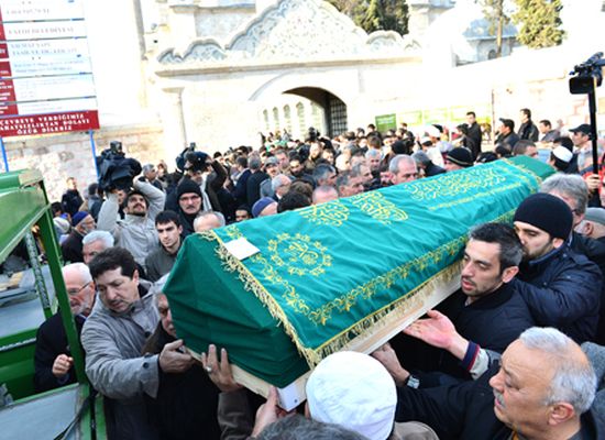 Metin Kaçan son yolculuğuna uğurlandı