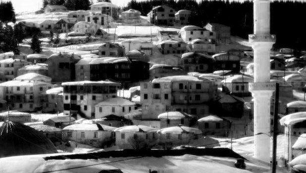 Büyük Roman: Minare Gölgesi