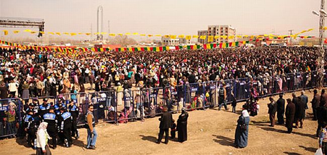 BDP'nin Newroz kutlamasına Diyarbakır'da da yasak