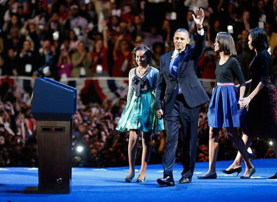 Obama: Demokraside vatandaşın görevi oy vermekle bitmez