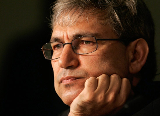 Orhan Pamuk’a, Sessiz Ev'le bir ödül daha yolda