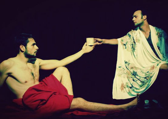 Sokaktan sahneye, sahneden sokağa