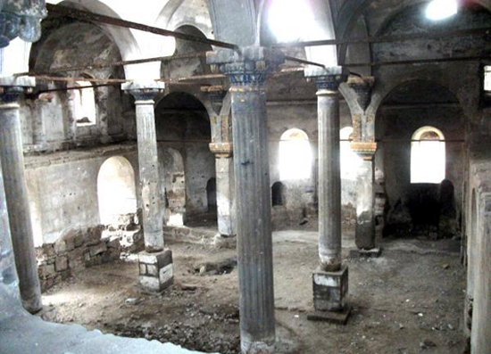 Rum kilisesine 12 yıl sonra gelen koruma