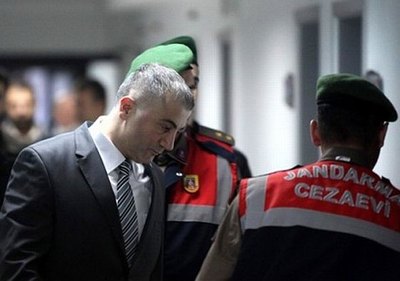 Başbakan'a tehdit notu iddiası: 'Sedat Peker bırakılmazsa Başbakan ölecek' 