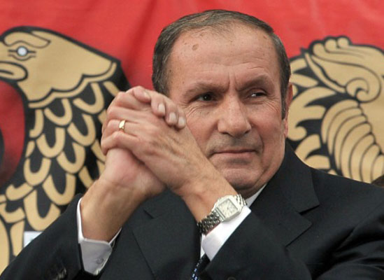Ermenistan'da Ter-Petrosyan dönemi kapanıyor  
