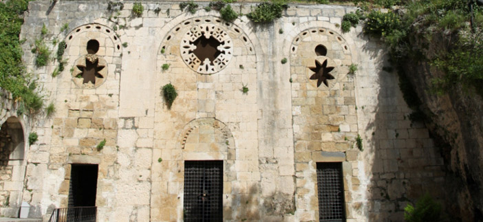 St. Pierre restore ediliyor  