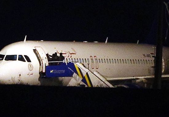 AB havaalanları da Suriye'ye kapandı