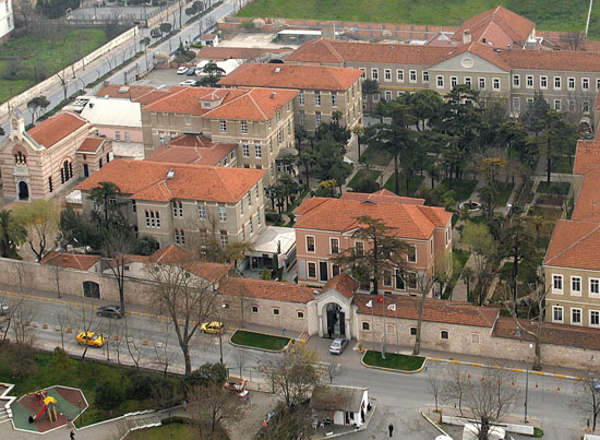 Anlatılan Osmanlı Ermenilerinin 180 yıllık öyküsüdür  